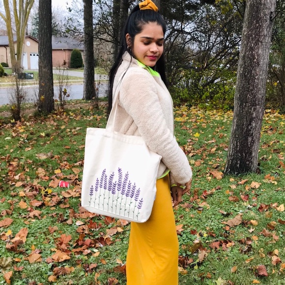 Lavender field embroidered tote, heavy duty tote bag, hand embroidered tote - Picture 3 of 5